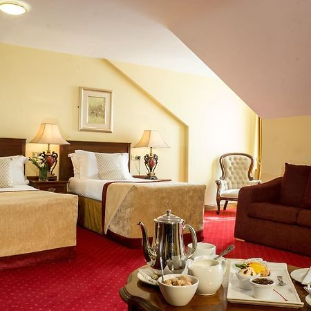 Meadow Court Hotel Loughrea Exteriér fotografie
