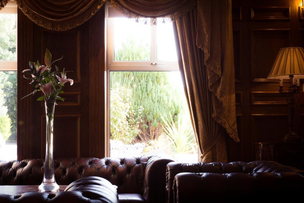 Meadow Court Hotel Loughrea Exteriér fotografie