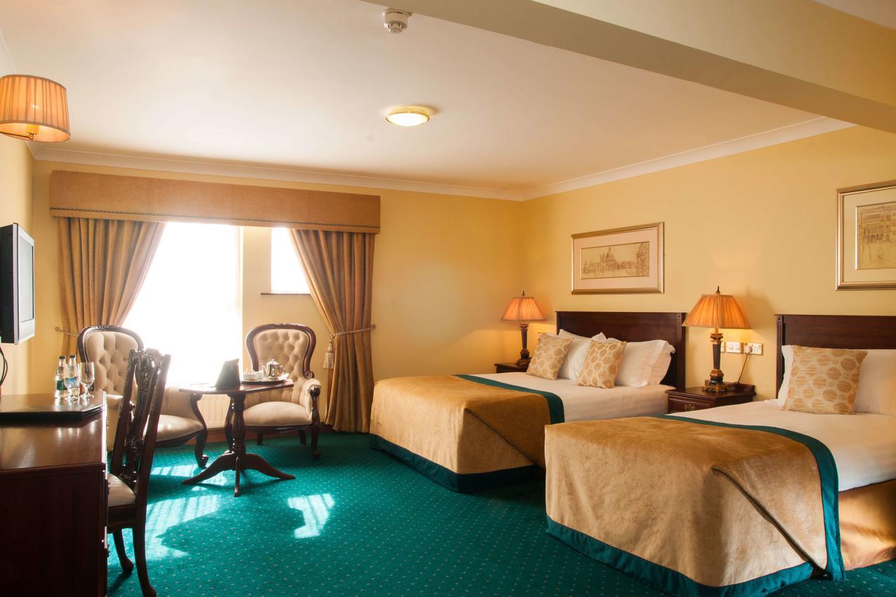 Meadow Court Hotel Loughrea Exteriér fotografie